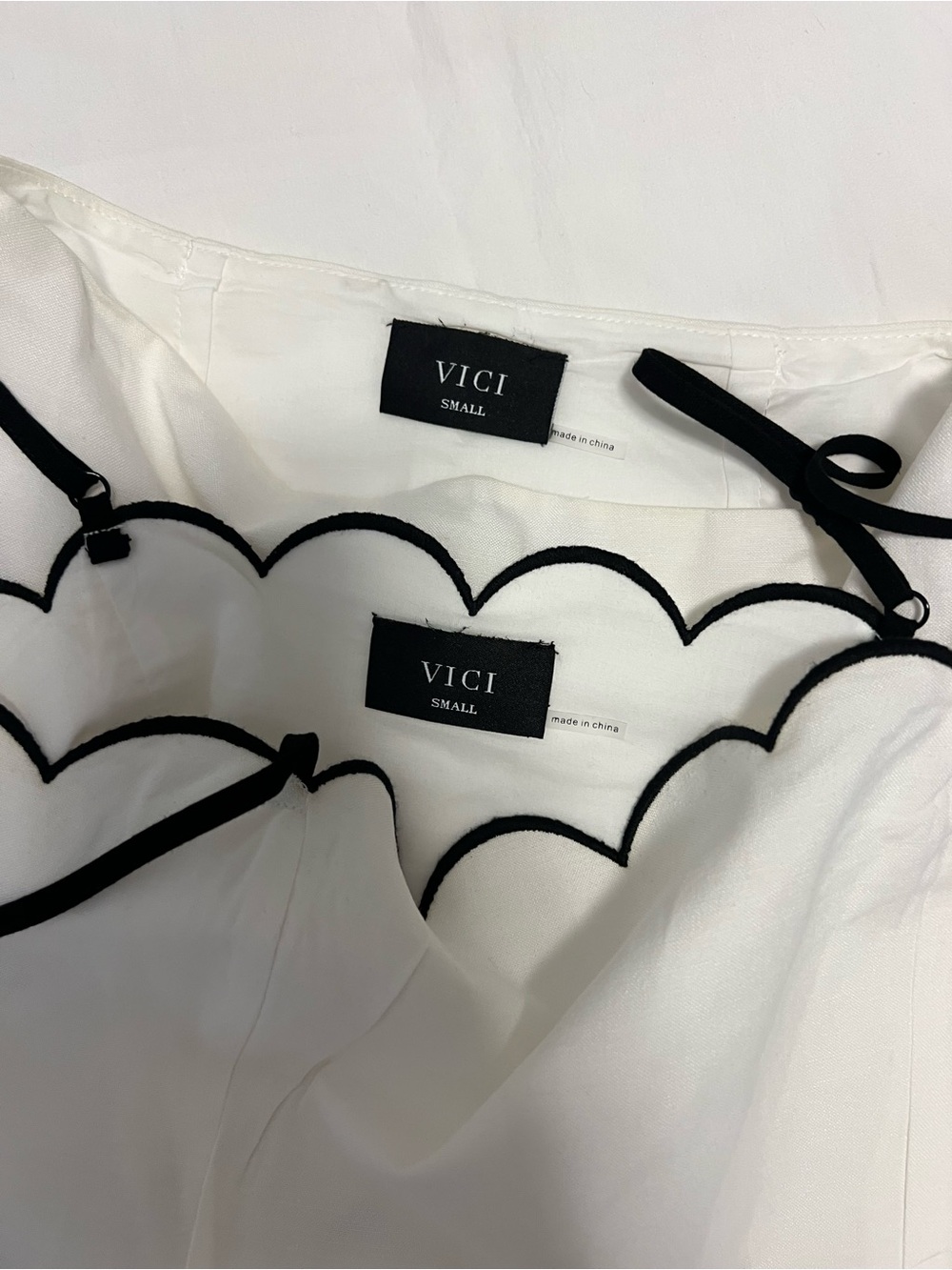 Vici White Scallop Hem Midi Skirt - Picture 13 of 14